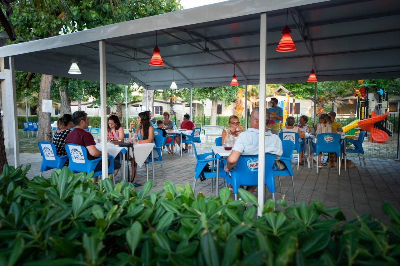 Village Lake Placid Silvi Marina Extérieur photo
