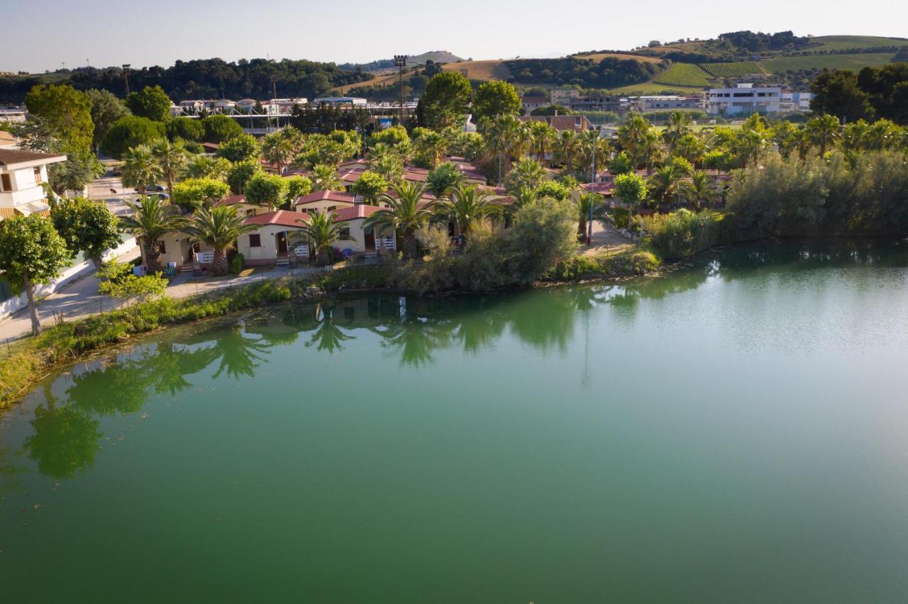 Village Lake Placid Silvi Marina Extérieur photo