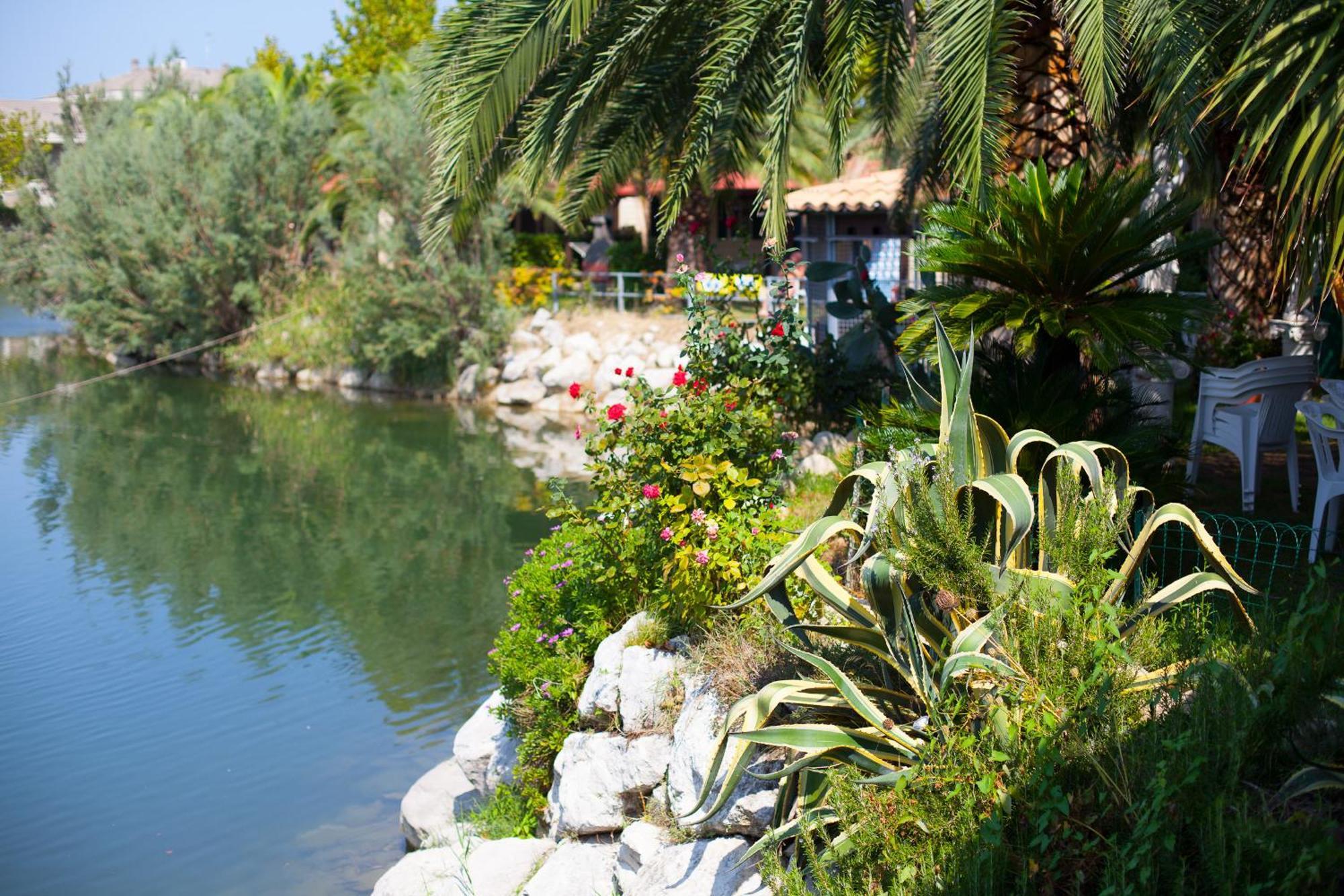 Village Lake Placid Silvi Marina Extérieur photo